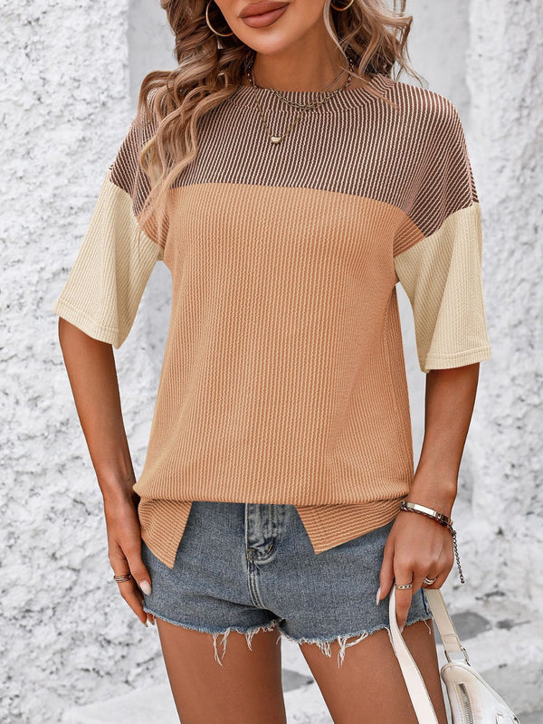 Marichu | Round Neck T-Shirt