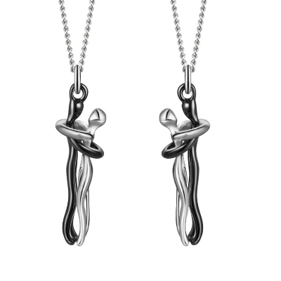 Max - Couple Pendant Necklace – Modern & Durable