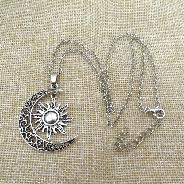 Lester - Vintage Sun and Moon Necklace – Unique & Celestial