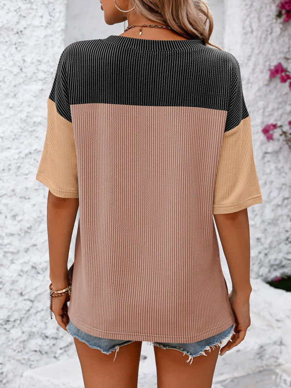 Marichu | Round Neck T-Shirt