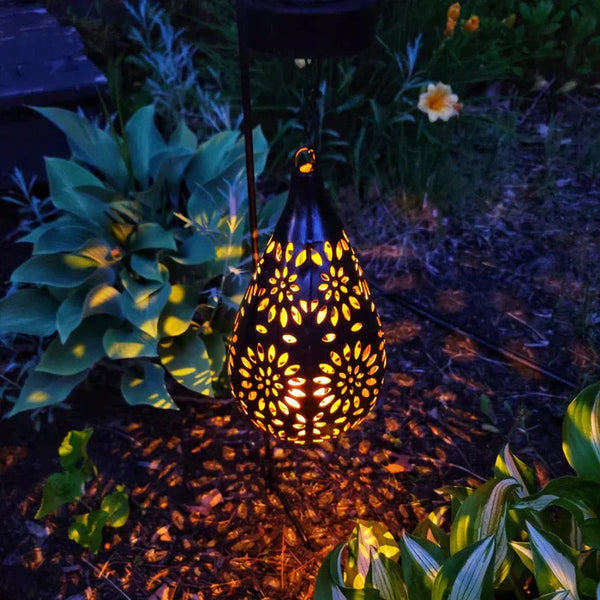 SunGlow – Solar-Powered Weatherproof Garden Lamp – For Bright & Energy-Efficient Outdoors