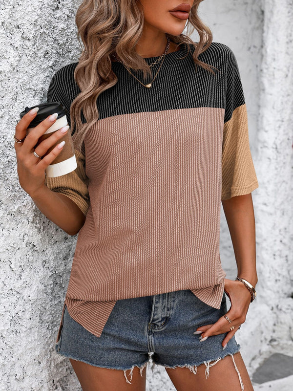 Marichu | Round Neck T-Shirt