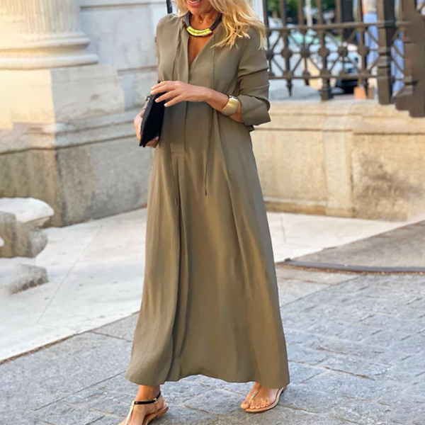 ELLANA | Relaxed and Cozy Maxi Dress