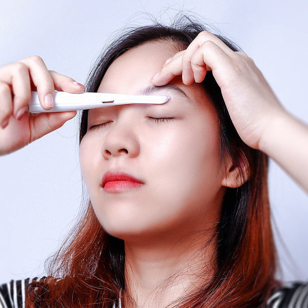 Painless Mini Eyebrow Shaper Razor