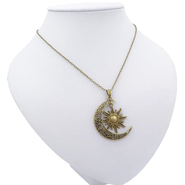 Lester - Vintage Sun and Moon Necklace – Unique & Celestial