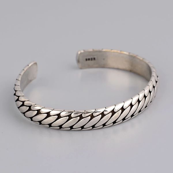 UrbanEdge - Unique Silver Bracelet - Modern & Sleek