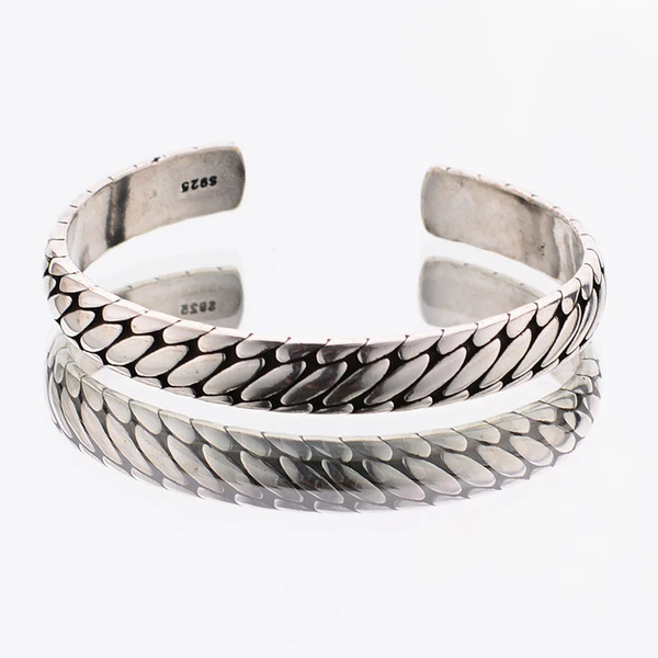 UrbanEdge - Unique Silver Bracelet - Modern & Sleek