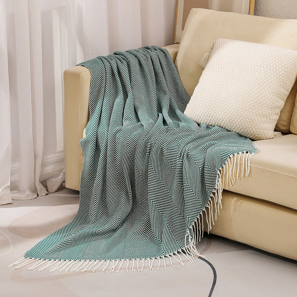 HerringboneEase – Large Sofa Bed Throw Blanket – For a Cozy & Elegant Touch