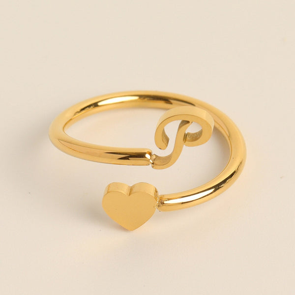 Evie – Initial Heart Ring – Personalized Jewelry for Every Occasion