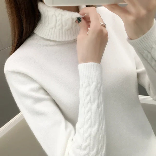 VERA | Warm Turtleneck Sweater