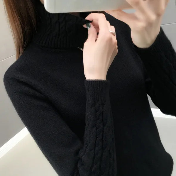 VERA | Warm Turtleneck Sweater