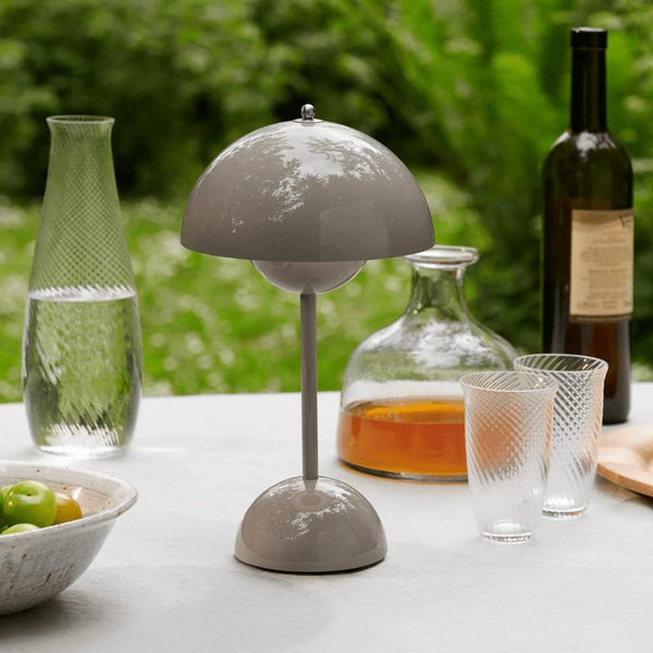 LumeSphere | Chic Modern Globe Lamp