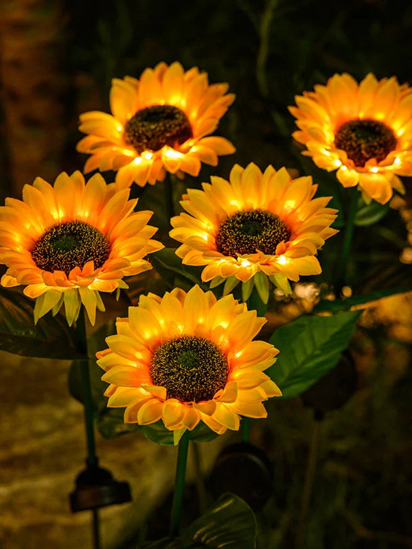 SunBloom – Waterproof Solar Sunflower Lamp – For a Bright & Cheerful Garden Glow