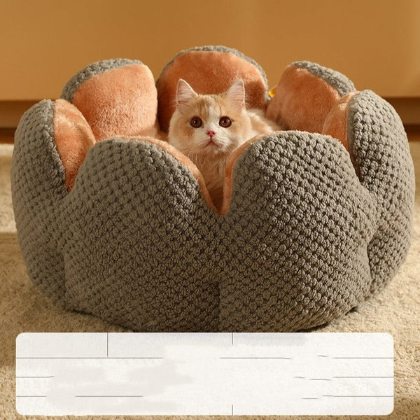 Cozy Flower Shaped Pet Bed