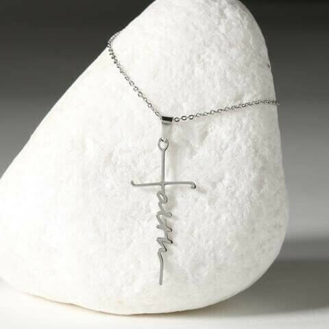 Ben – Faith Pendant with Chain – A Timeless Gift of Faith