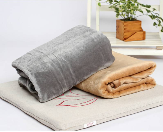 CozySofa Large Throw Blanket - Lightweight Comfort for Your Sofa & Perfect Relaxation