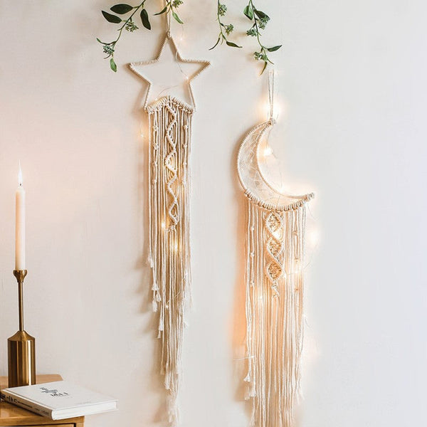 Macrame Dreamcatcher – Woven Boho Decor – Cozy & Calming Vibes