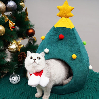 Cozy Christmas Tree Bed for Cats