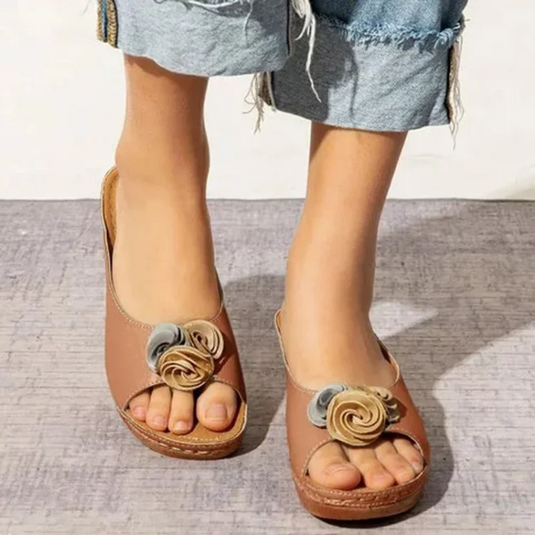 Annika | Floral Pattern Sandals