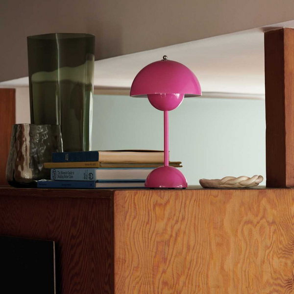 LumeSphere | Chic Modern Globe Lamp