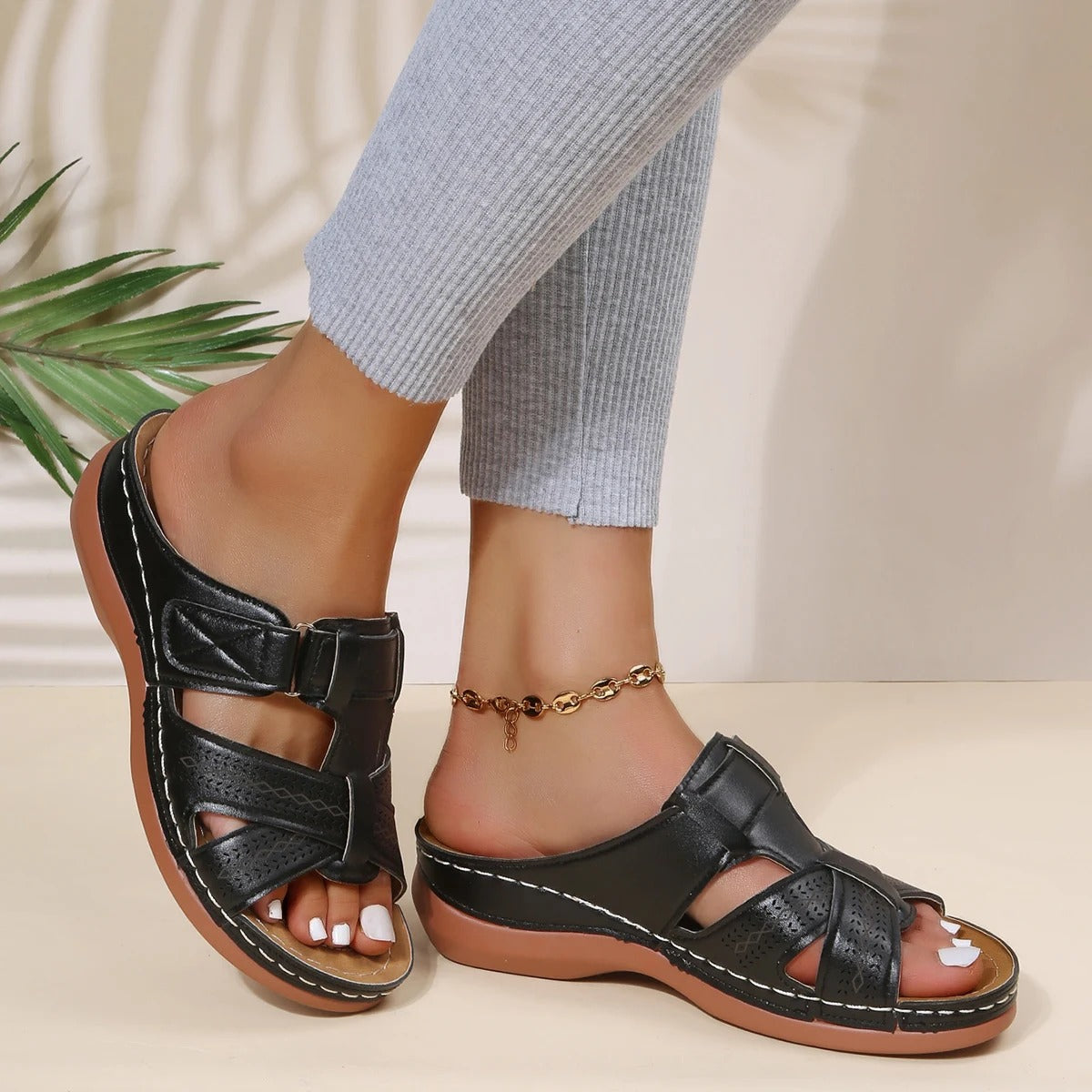 Maloi | Non-slip Orthopedic Sandals