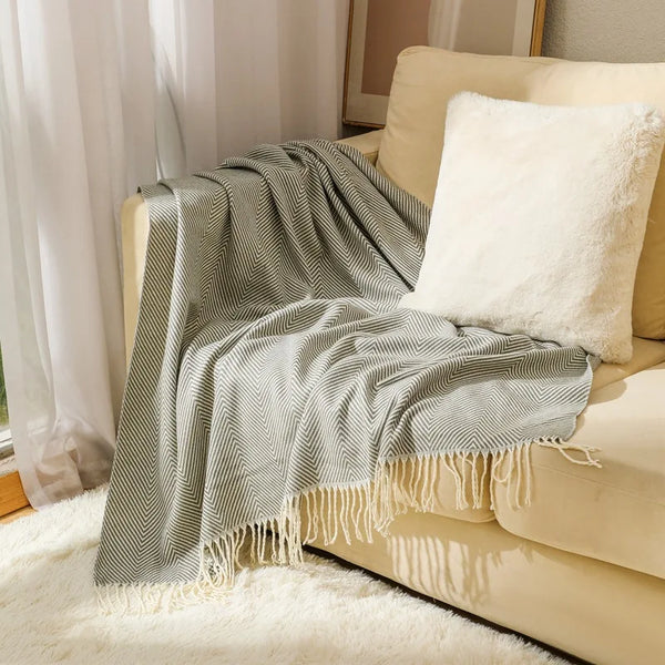 HerringboneEase – Large Sofa Bed Throw Blanket – For a Cozy & Elegant Touch